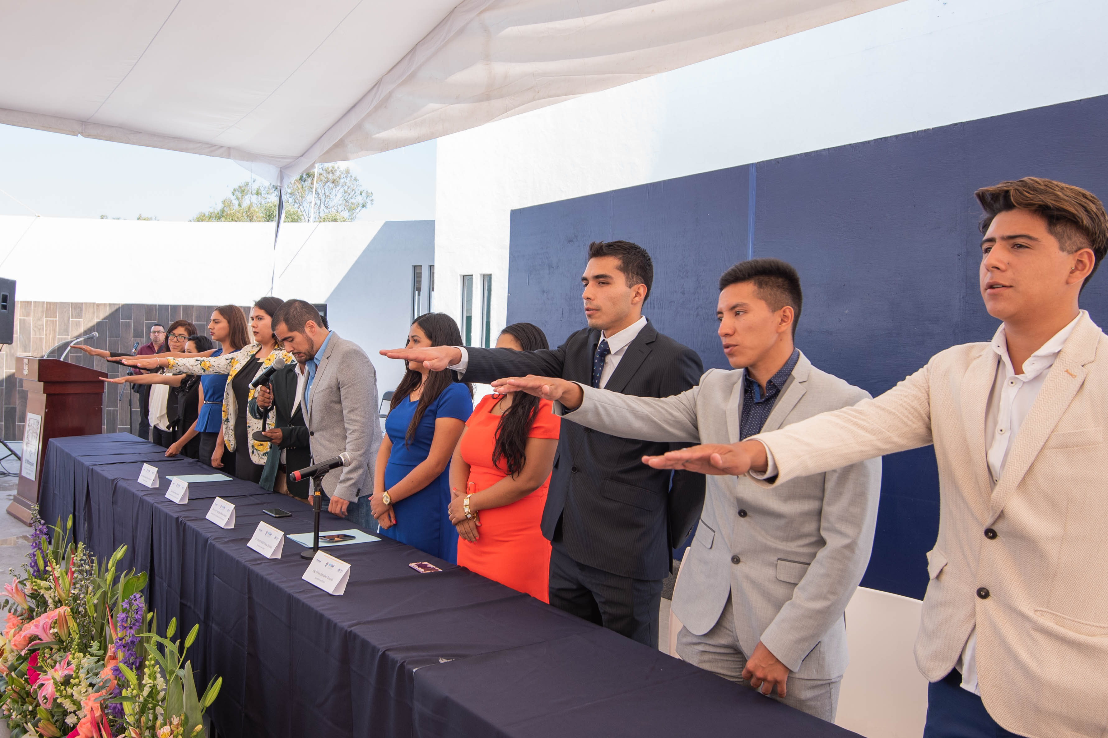 Toman protesta los integrantes del Consejo Municipal de la Juventud en El Marqués