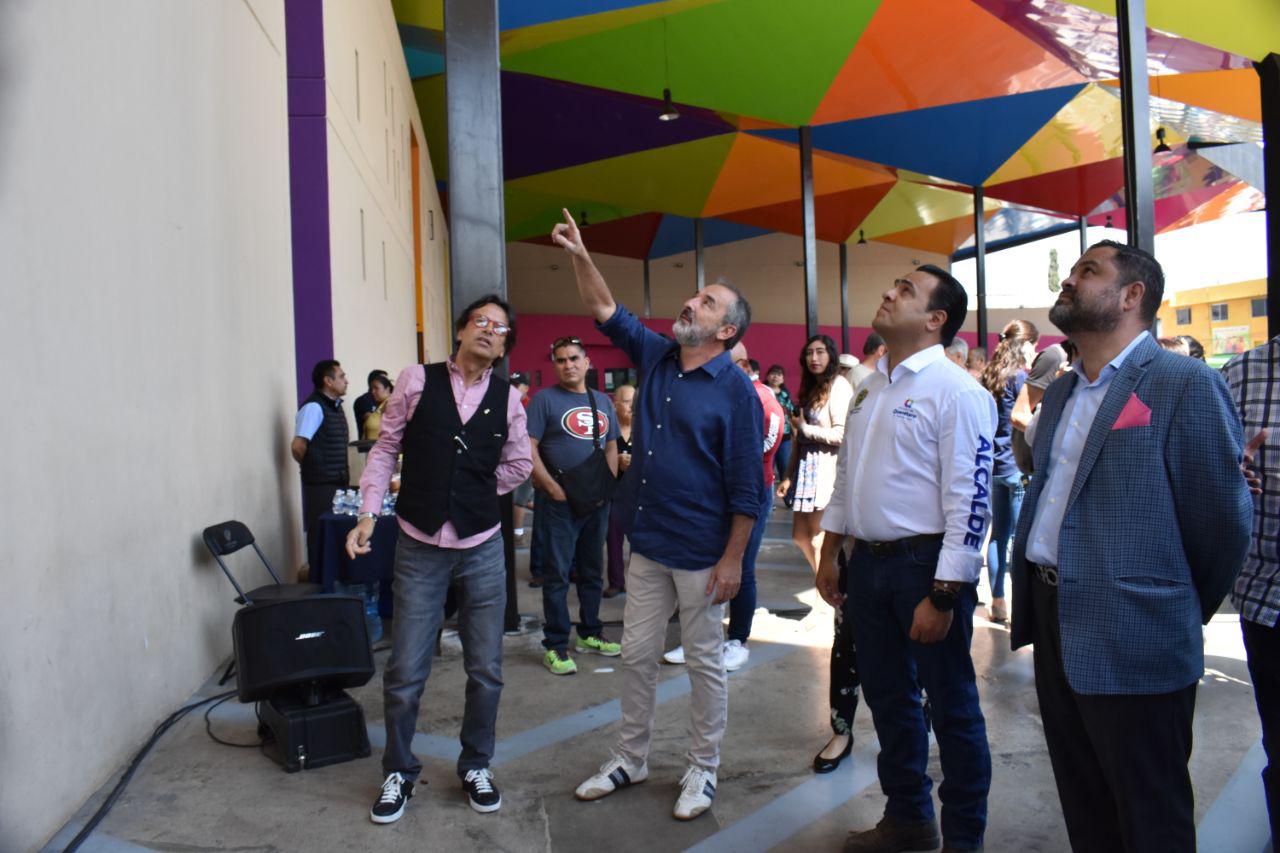 Mural de Santiago Carbonell adornará Mercado del Tepe; anuncia Luis Nava.