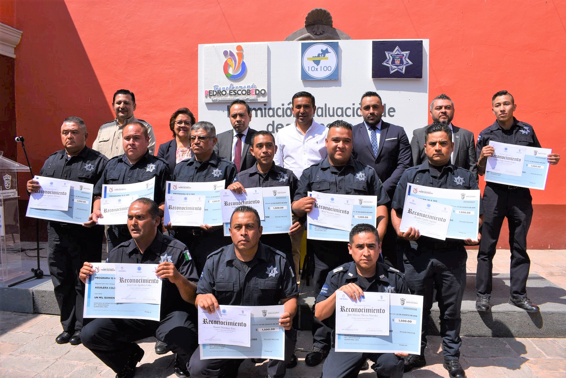 Reconoce Amarildo Bárcenas el trabajo de elementos policíacos en Pedro Escobedo.