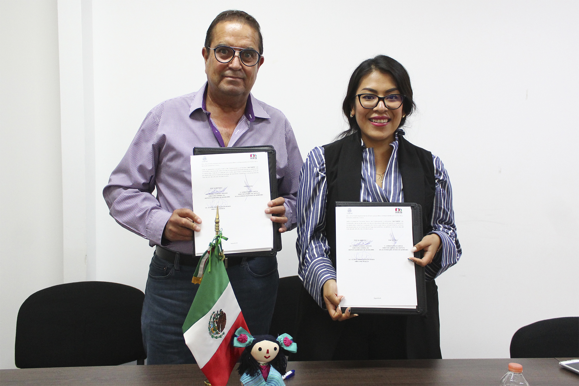 Acuerdan el IQM e IVEQ mayor número de viviendas para mujeres en Querétaro.