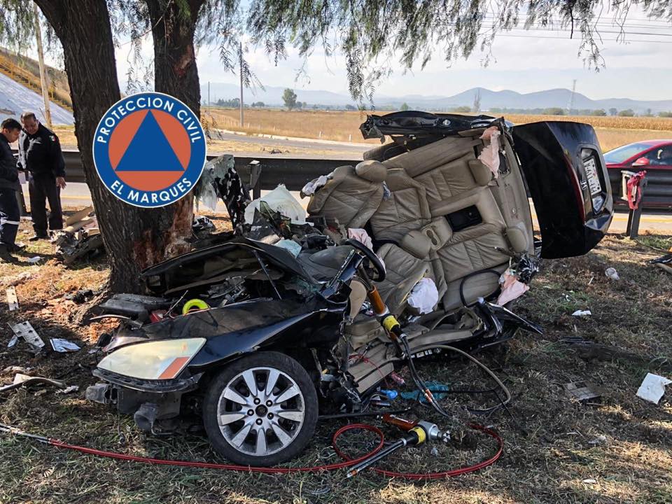 Muere tras impactar su coche contra un árbol en el Marqués. Foto: PC El Marqués.