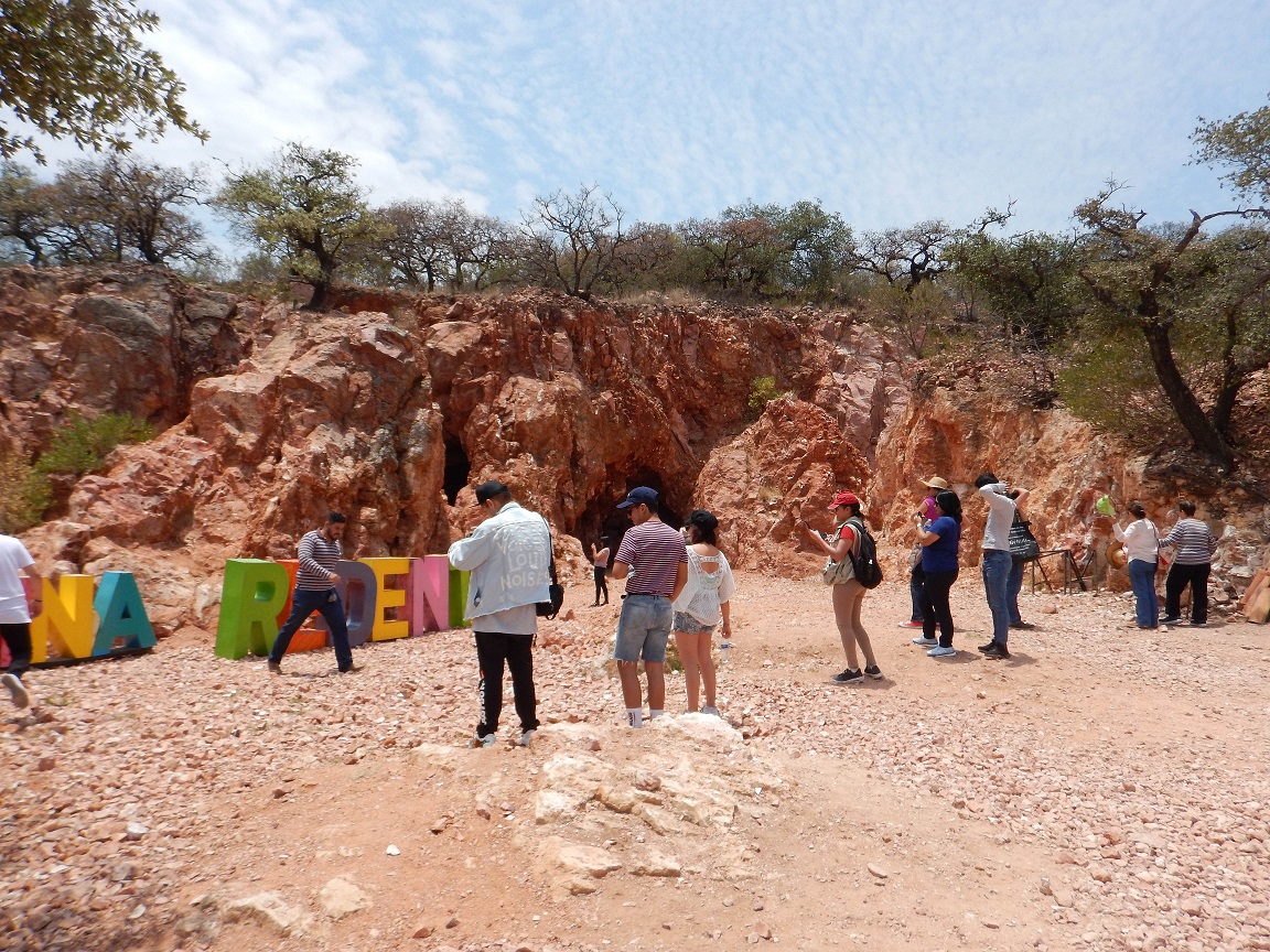 La UNAM impulsa geoparque en Querétaro, avalado por la UNESCO.