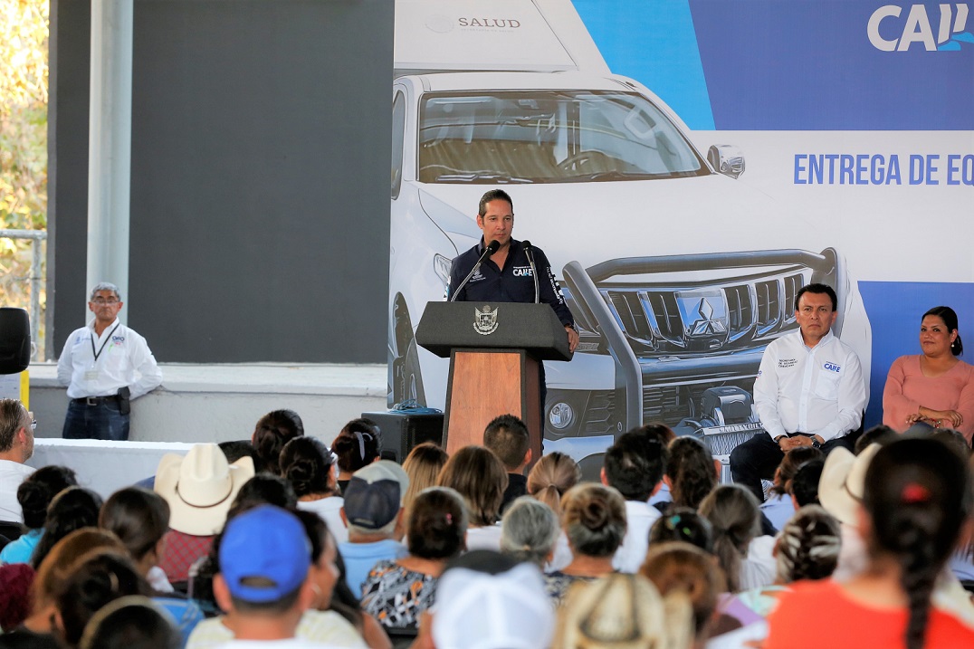 Querétaro tiene un sistema de salud ejemplar; asegura el Gobernador Francisco Domínguez.