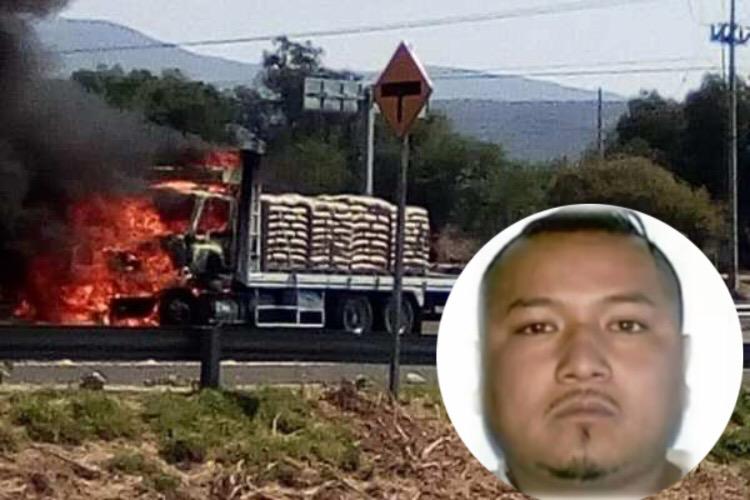 Narcobloqueos y quema de vehículos en Celaya; ¿Reacción de "El Marro" para evitar su detención? Foto: Internet.