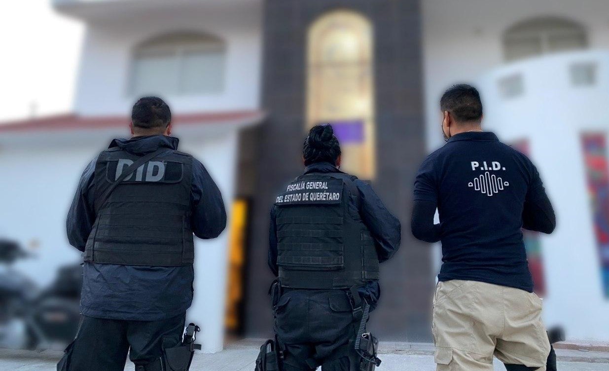 Golpe a narco en Querétaro: Aseguran armas, droga y dinero en 6 municipios.