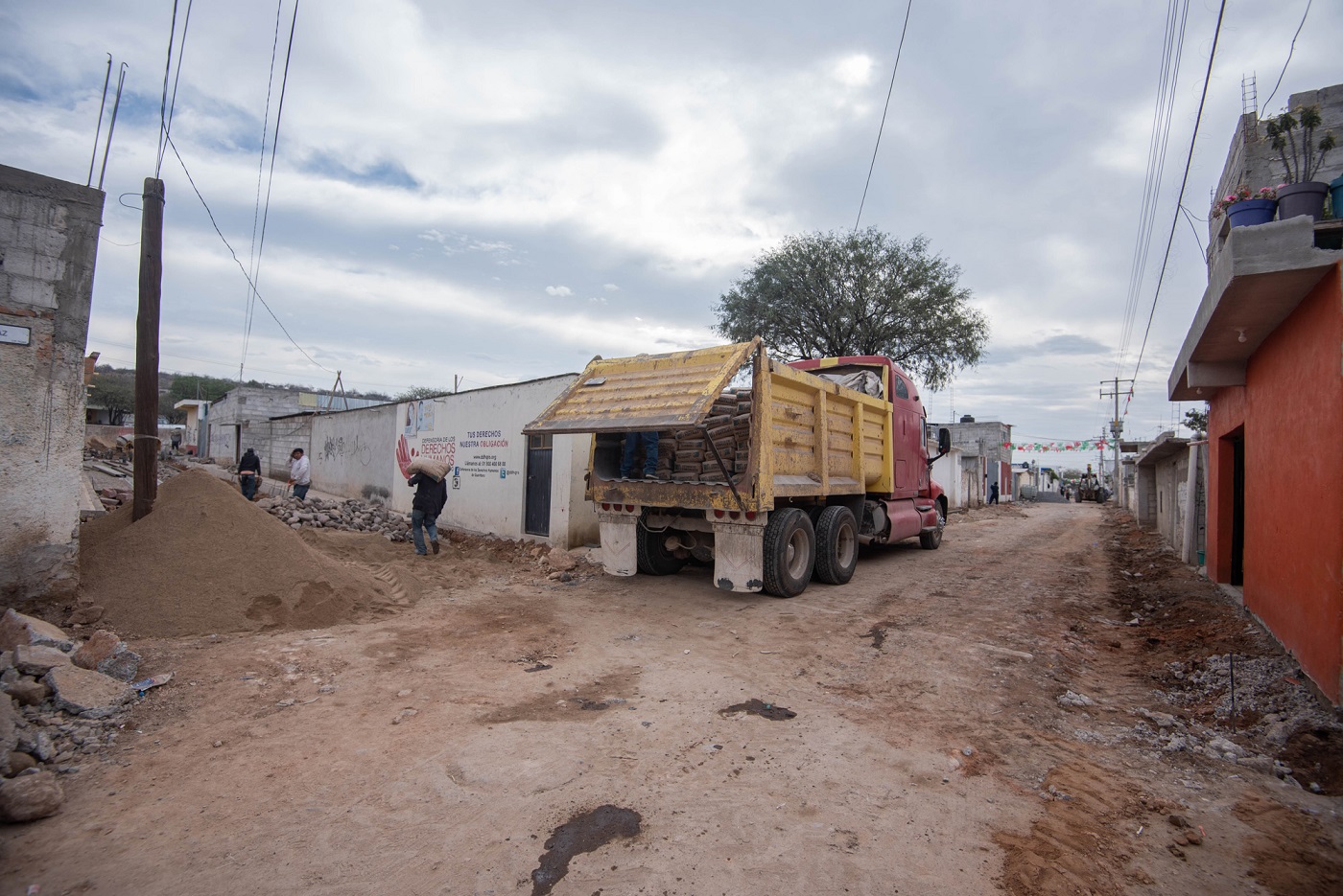 Invierten 17.4 mdp en obras de urbanización en San José Navajas, en El Marqués.