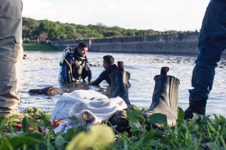 Recuperan el cuerpo de una persona en el bordo Cerro Gordo en San Juan del Río.