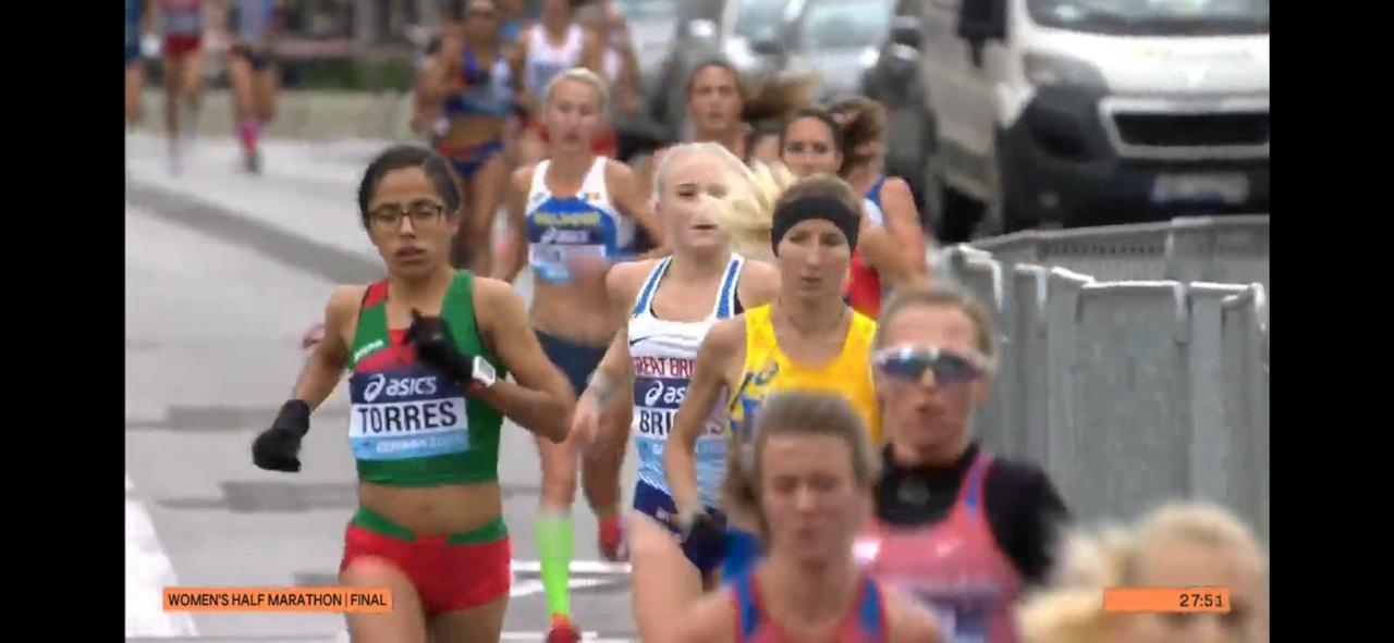 Atleta Queretana consigue resultado histórico en Medio Maratón realizado en Polonia.