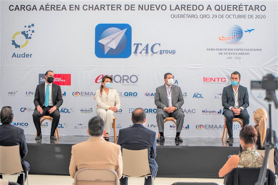 Autoridades de El Marqués inauguran carga aérea express Nuevo Laredo a Querétaro en el AIQ.