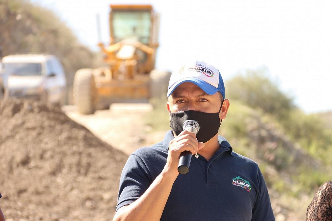 Continúa la rehabilitación del camino La Estación-Enramadas en Peñamiller, Aseguró el Alcalde Juan Carlos Linares.