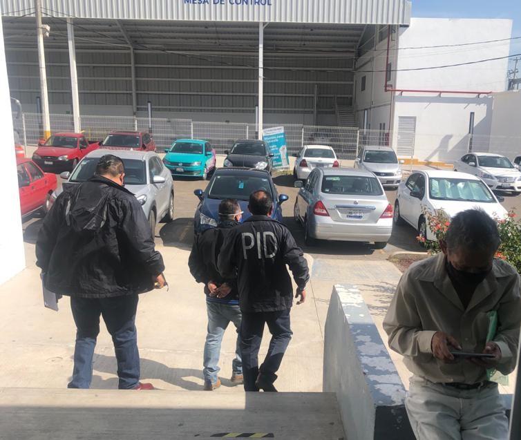 Por corruptos, dos jueces cívicos son detenidos por la Fiscalía en Querétaro Capital.