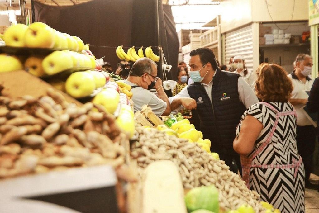 Darán seguro de vida y asistencia médica para tianguistas, locatarios de mercados y sus familias en Querétaro.