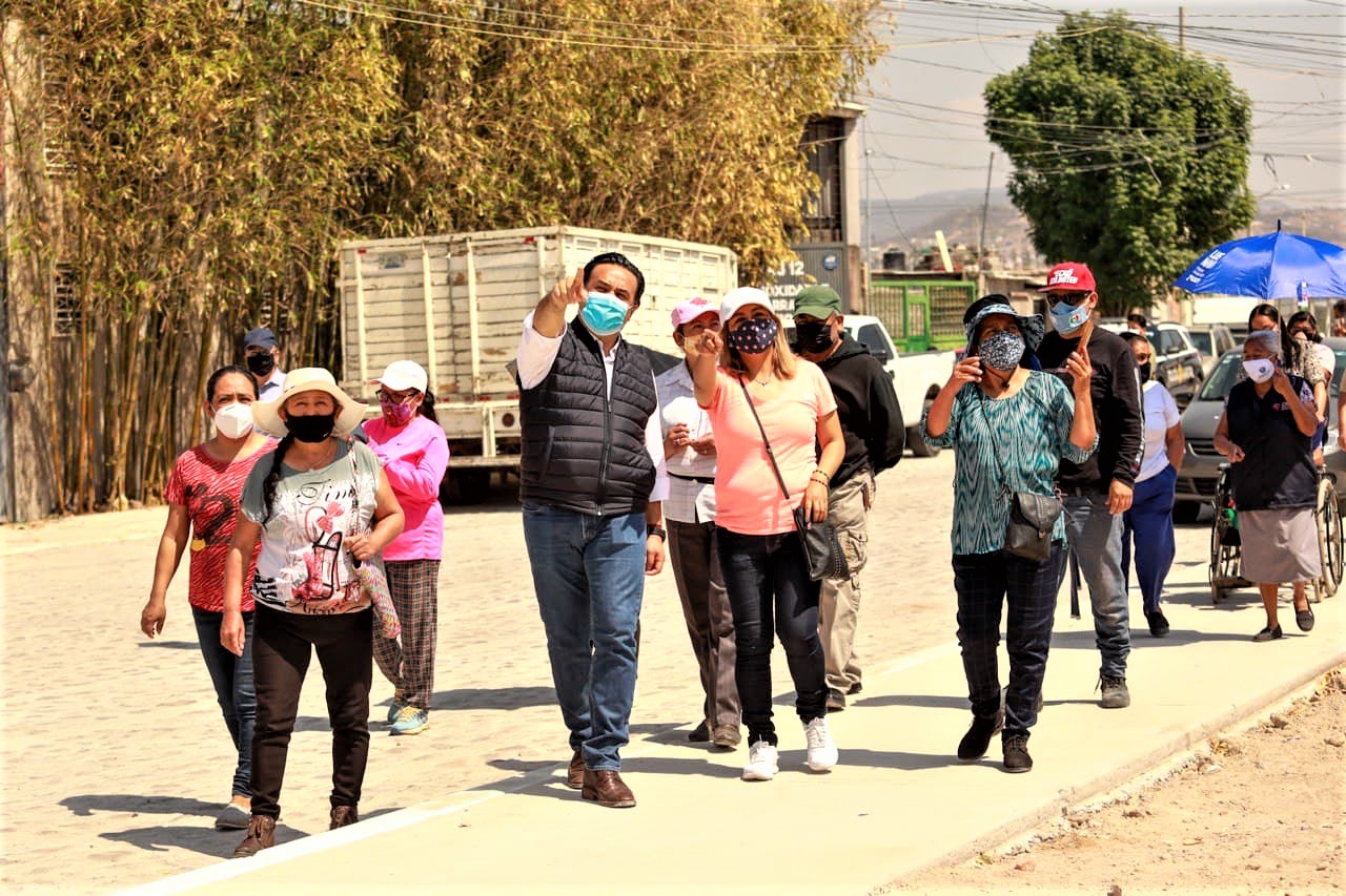 Supervisa Luis Nava obras de urbanización en las colonias Prados de Miranda y Ampliación Loma Bonita.