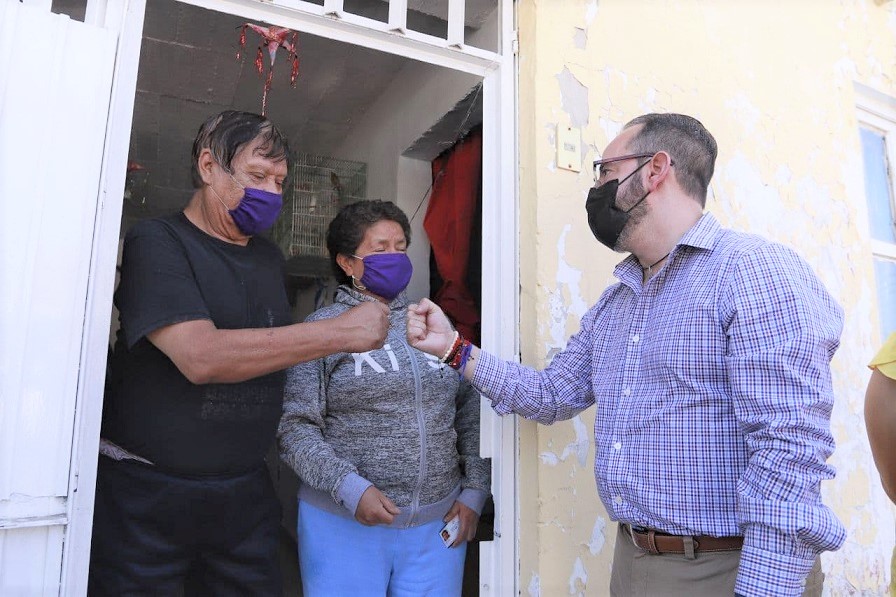 Programa Médico en Tu calle reinicia la entrega de credenciales de afiliación en Querétaro.