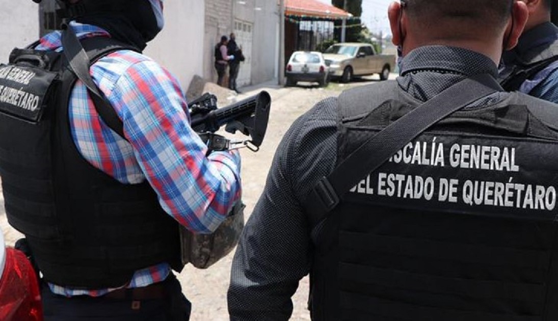 Elementos de la PID abaten a sujeto que queria evitar el arresto de un hombre en Santa Rosa Jauregui