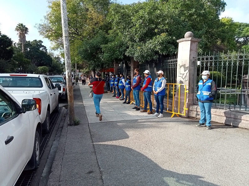 Buscan inhibir comercio ambulante en Centro Histórico de Querétaro