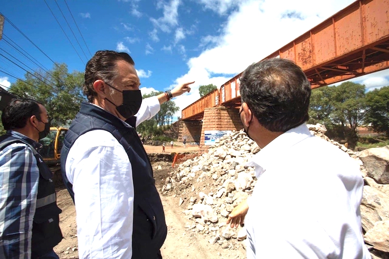 El Gobernador Mauricio Kuri supervisa obras en San Juan del Río por 62 mdp