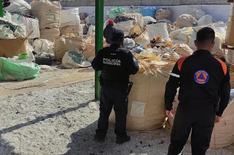 Inspeccionan chatarreras y recicladoras en El Marqués.