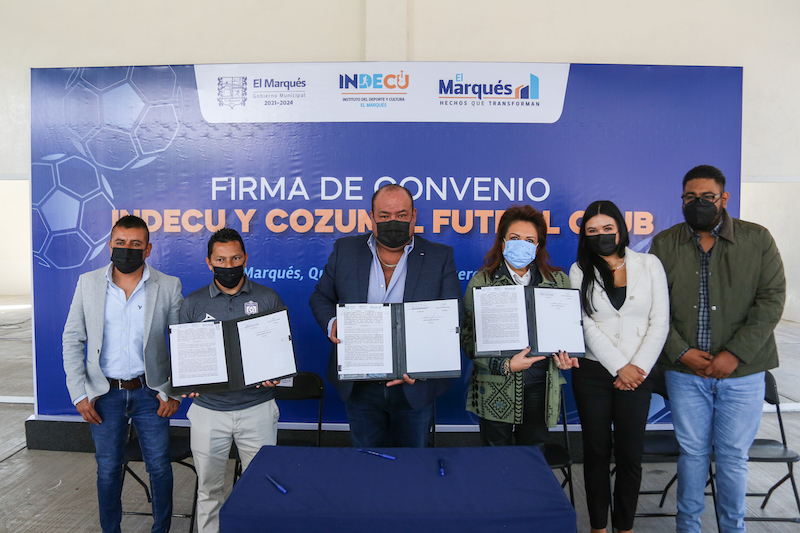 Firma INDECU de El Marqués convenio de colaboración con “Petroleros F.C.” para ser sede principal.