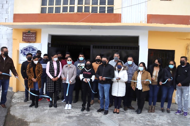 Peñamiller abre casa del estudiante en Pinal de Amoles