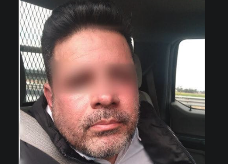 Sujeto despoja de su tarjeta bancaria en Querétaro y huye; fue capturado por la policía.