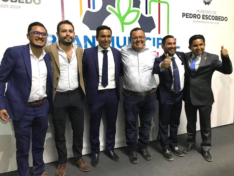 Presenta Amarildo Bárcenas el Plan Municipal de Desarrollo 2021-2024 en Pedro Escobedo