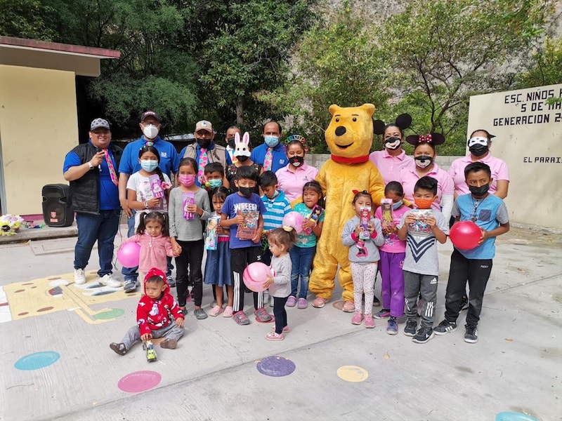 Celebran Día del Niño 2022 en comunidades de Peñamiller.