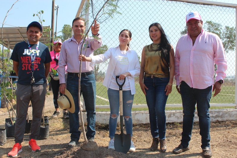 Realizan en El Marqués la primera jornada de reforestación en La Griega