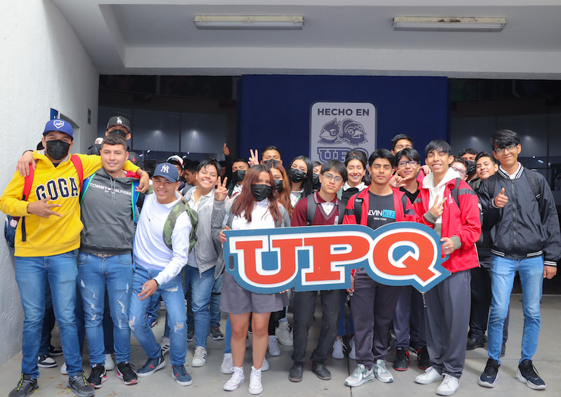 700 alumnos participan en jornada de orientación vocacional en la UPQ