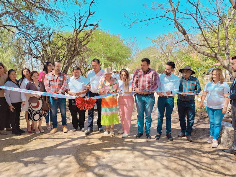 Inauguran nuevo parador artesanal El Canto del Cenzontle en San Martín, Colón