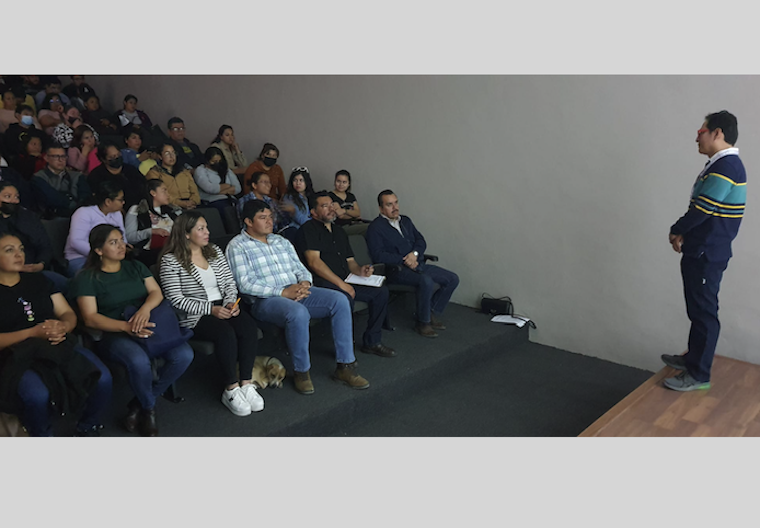 Brindan información a estudiantes de San Joaquín en materia de prevención de Adicciones y Salud Mental.