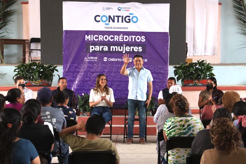 Presentan programa de Microcréditos para mujeres en emprendedoras de Peñamiller