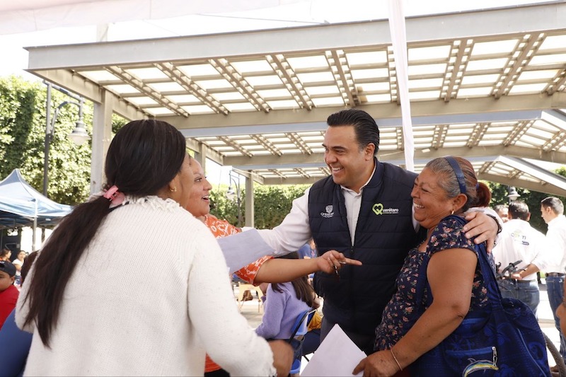 Luis Nava encabeza "Jornadas Contigo Hacemos la Diferencia" en Santa María Magdalena.