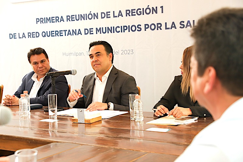 Luis Nava sugiere a municipios promover medidas por temporada de lluvias.