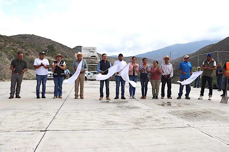 Inicia construcción de techumbre en Multideportiva de Milpillas, Peñamiller.