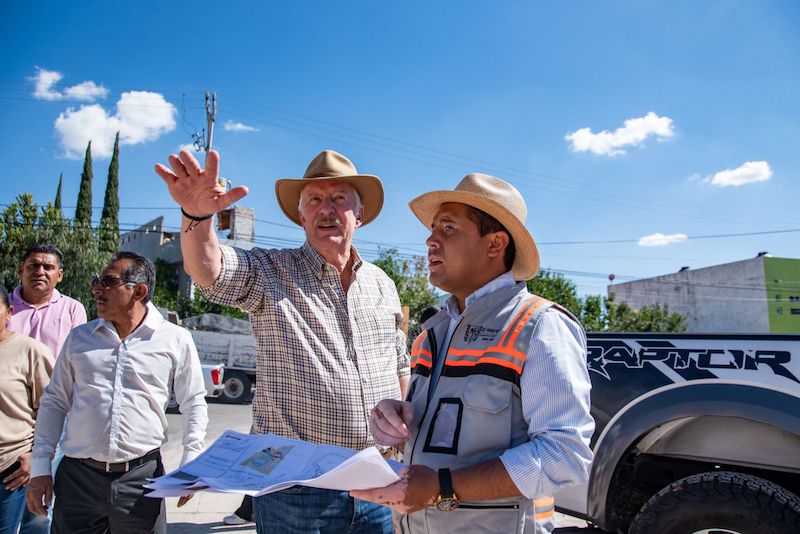 Supervisa Enrique Vega Carriles obras en Jesús María, La Piedad y Fracc. La Pradera.