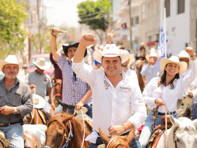 800 jinetes apoyan a Manuel Montes en su camino a la Presidencia de Colón