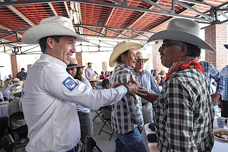 Rodrigo Monsalvo promete continuar con programas exitosos para el campo