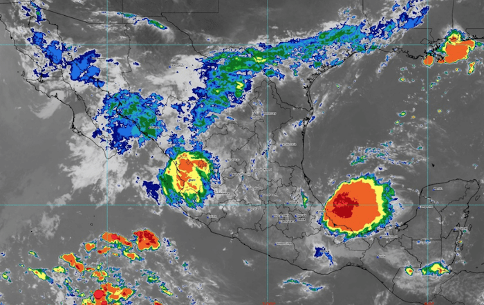 Pronostican lluvias intensas para este domingo en 13 estados del país