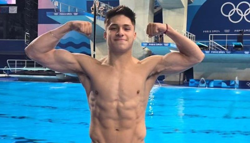 Clavadista mexicano Osmar Olvera gana medalla de bronce en trampolín de 3 metros