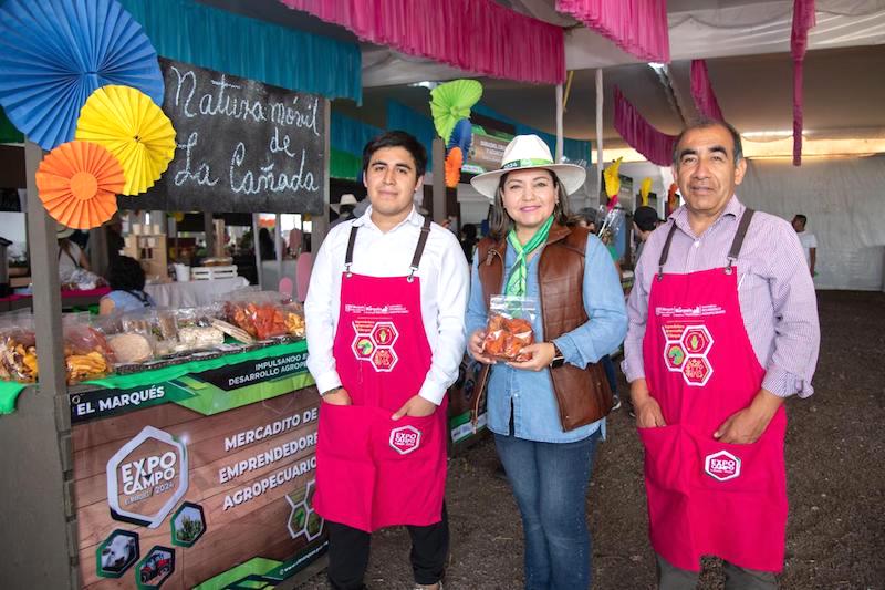 Con una gran cabalgata concluye con éxito la Expo Campo El Marqués 2024.