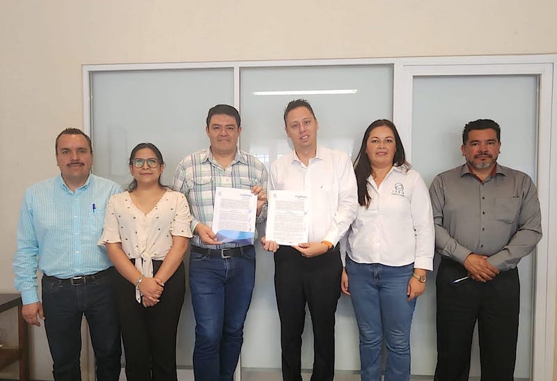 San Joaquín firma convenio con el IVEQ para mejorar acceso a la vivienda