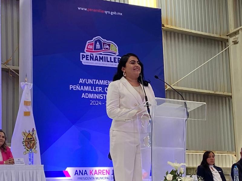 Ana Karen Jiménez hace llamado a la unidad en Peñamiller