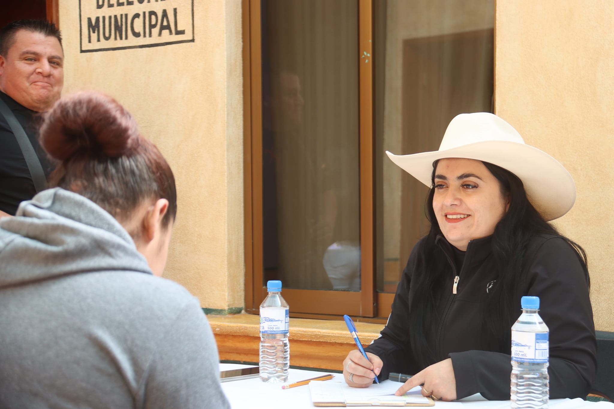 Ana Karen Jiménez lleva "Miércoles Ciudadano" a la Delegación Villa Emiliano Zapata