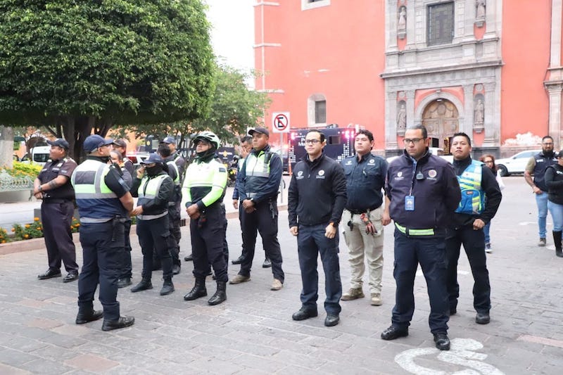 Arranca operativo para evitar instalación de comercio ambulante en Centro Histórico de Querétaro