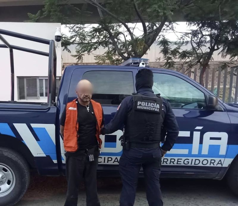 Capturan hombre armado en Santa Bárbara, Corregidora