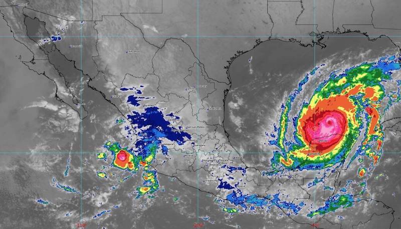 Poderoso Huracán Milton afecta península de Yucatán y se dirige a Florida