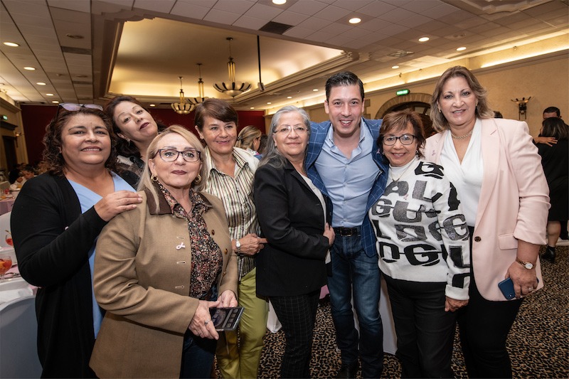 Rodrigo Monsalvo hace un llamado a las mujeres a realizarse pruebas de detección de cáncer de mamá