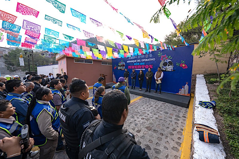 En El Marques 389 elementos y 137 unidades participan en operativo de Dia de Muertos 2024