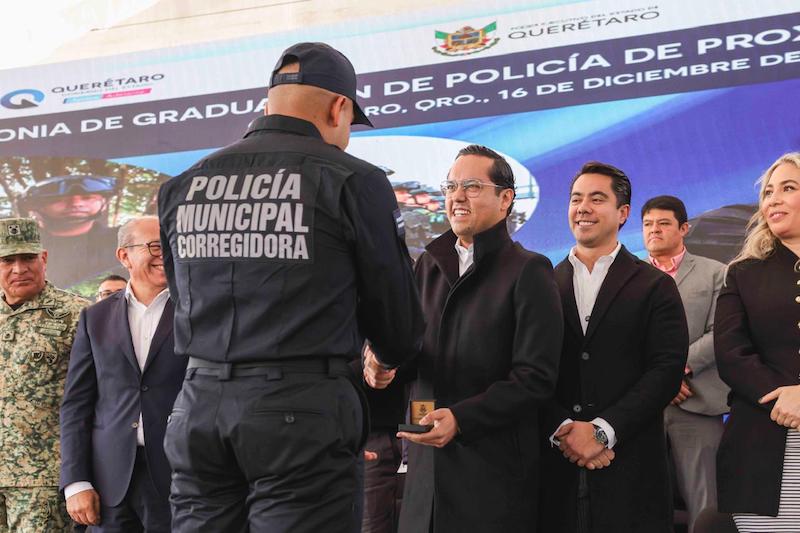 Se integran 18 nuevos policías de proximidad a Corregidora